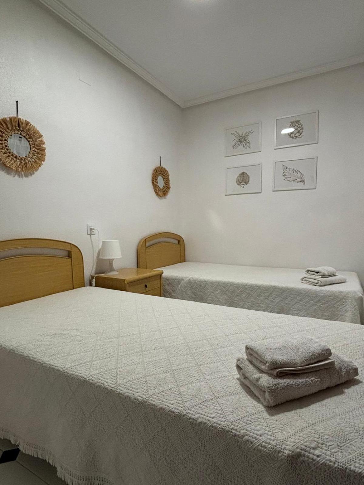 Просторная Квартира Рядом С Морем В Хорошем Районе Torrevieja Zewnętrze zdjęcie
